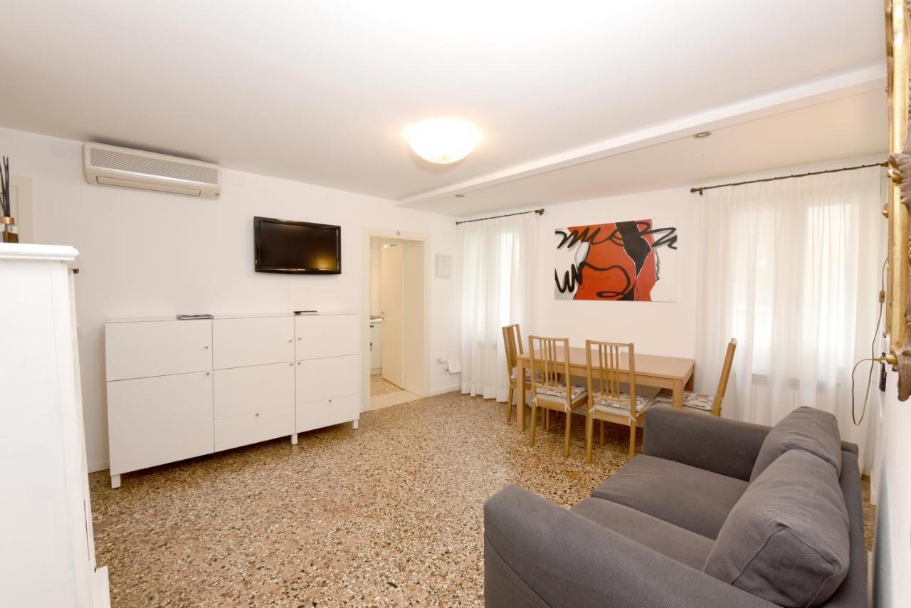True Venice 2 Bedrooms In The Heart Of Castello Kültér fotó